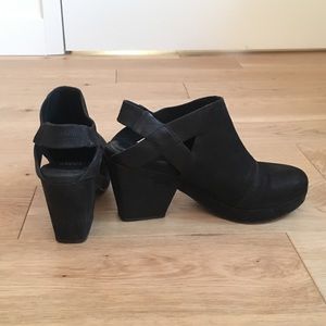 Eileen Fisher Platform Grip Mules